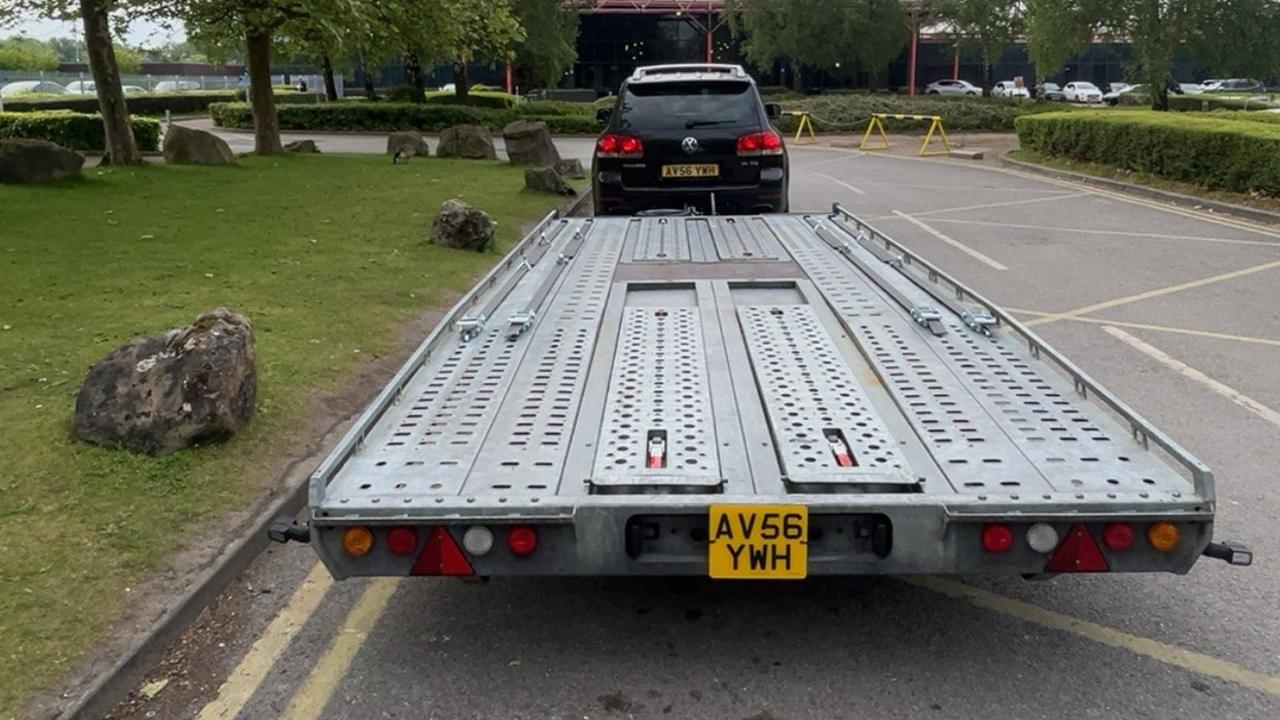 Rear view of the empty Brian James T6 trailer deck